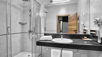 Free toiletries, hair dryer, towels