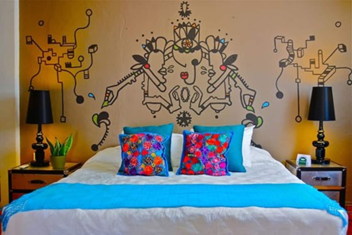Penthouse, Breakfast Included | Selimut bulu angsa, minibar, brankas, dan ruang kerja ramah laptop