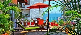 Villa Mercedes Petit Hotel