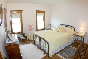 Accessible - Yorkburg Manor (Williamsburg)
