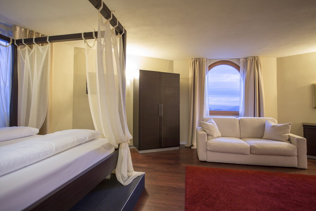 Vierpersoonskamer (Love) | 1 slaapkamer, luxe beddengoed, Select Comfort-bedden, een minibar