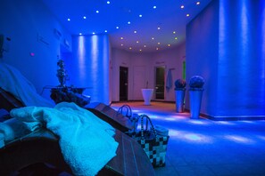 Sauna, hot tub, steam room, Turkish bath, body treatments - Hotel Norge (Trento)