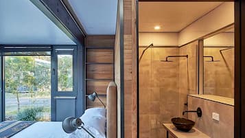 Glamtainer | Bathroom