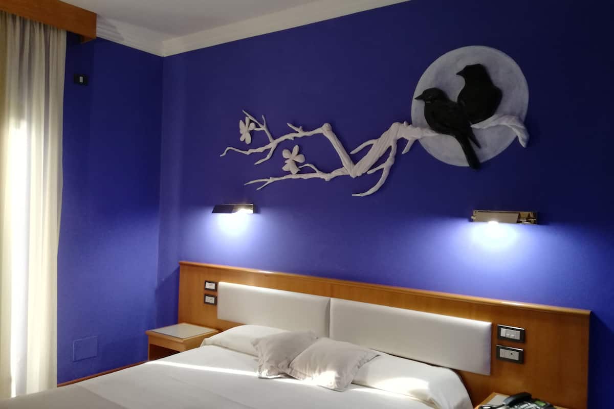 1 bedroom, minibar, in-room safe, desk