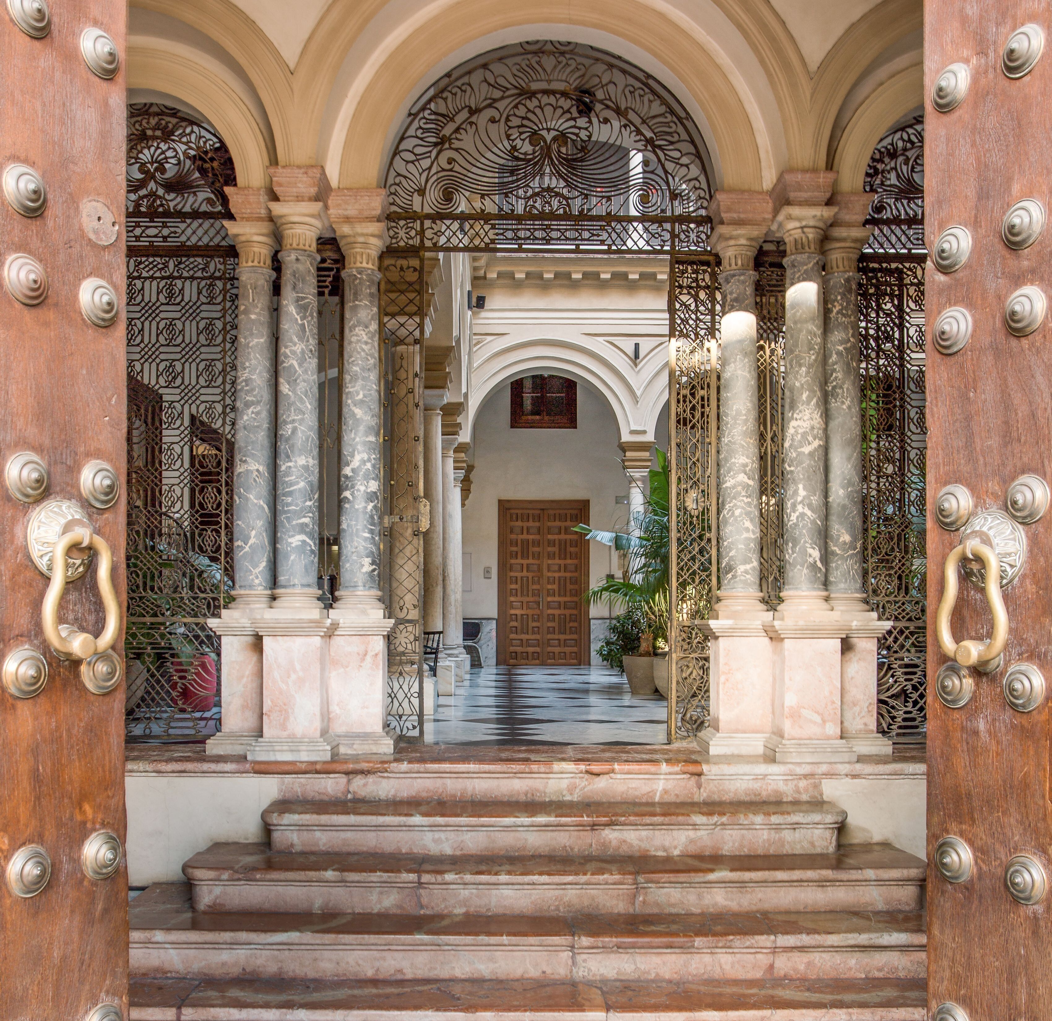 Majoituspaikan sisäänkäynti