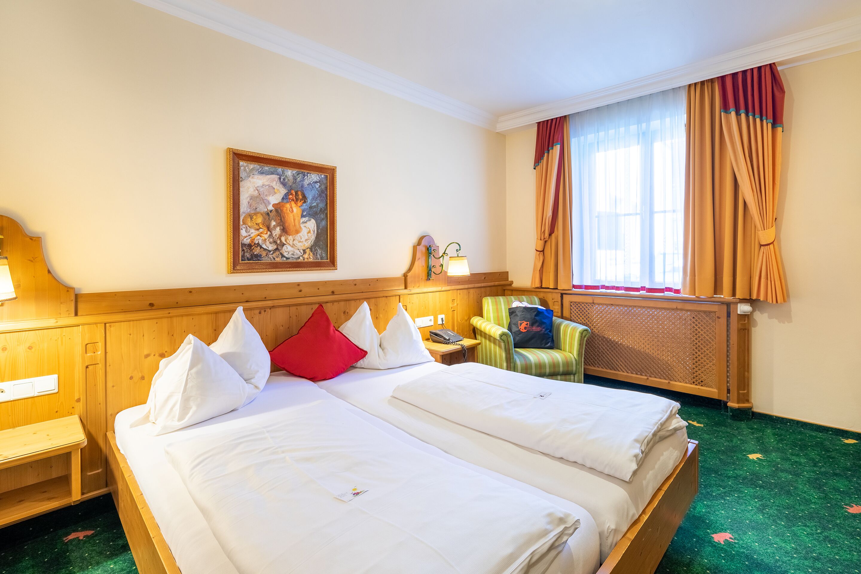 landhausdoppezimmer | minibar, individually furnished, desk, soundproofing