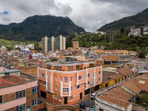 Front of property - Hotel Casa Deco (Bogotá)