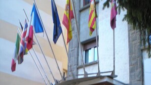 Front of property - Hotel Las Nieves (Jaca)