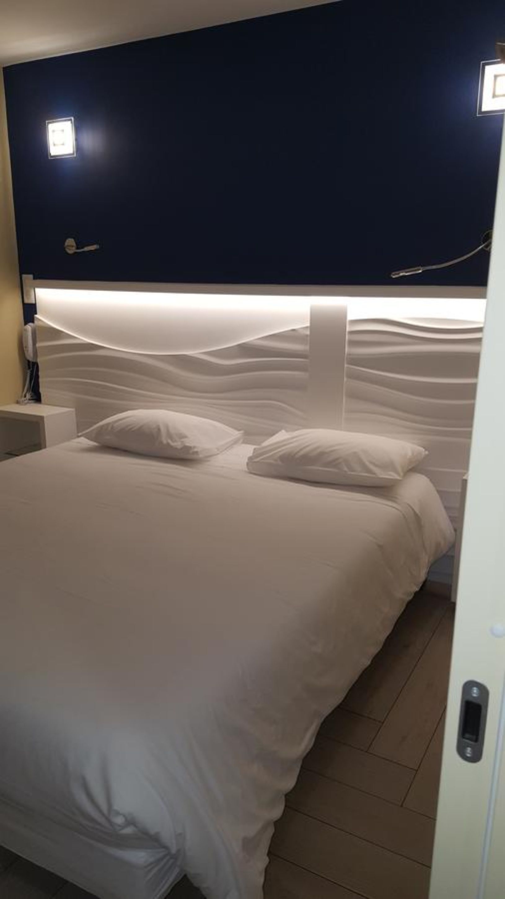 family room, 1 bedroom | 1 bedroom, desk, soundproofing, iron/ironing board