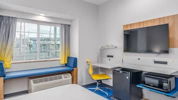 In-room safe, desk, laptop workspace, blackout curtains