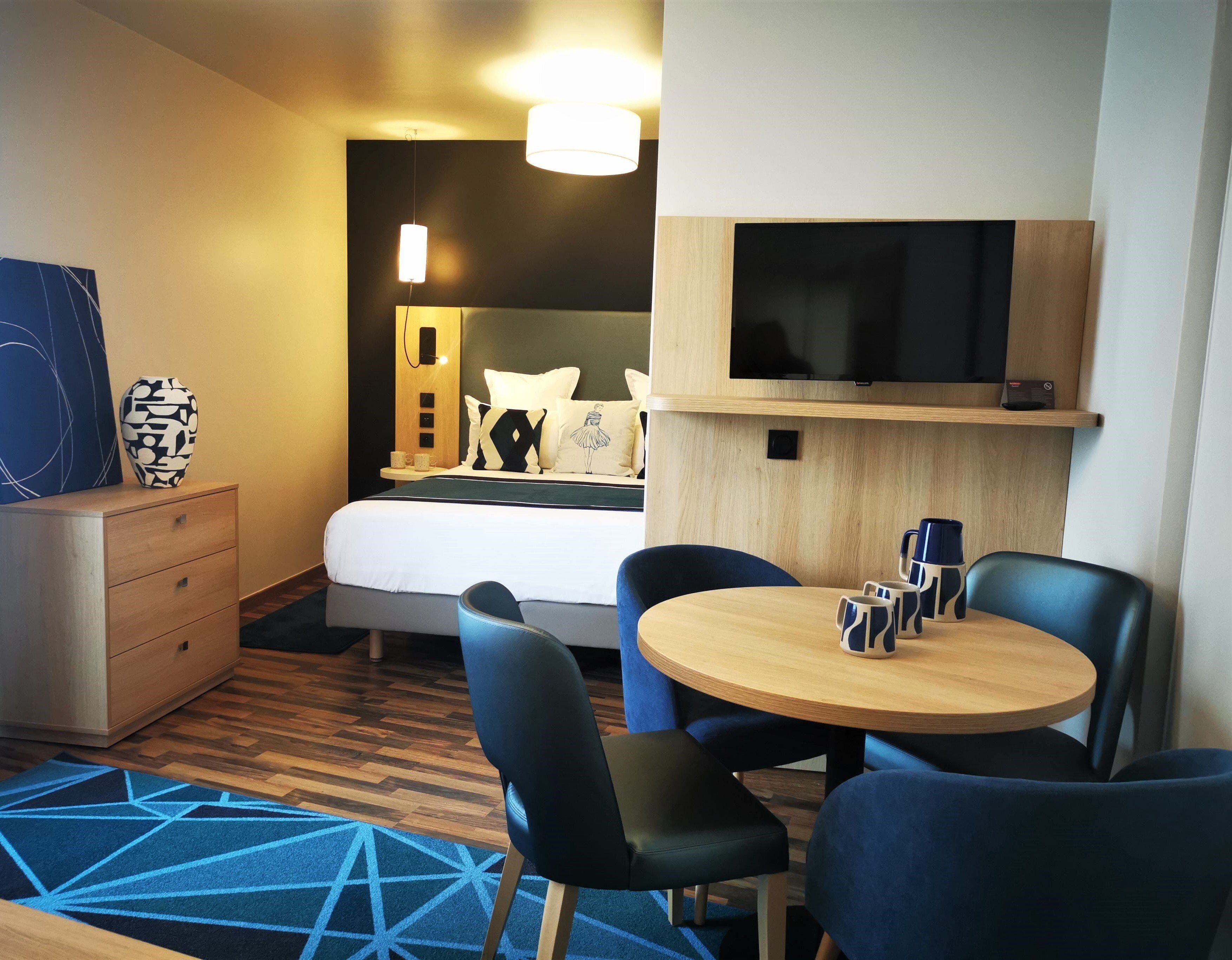 In-room safe, desk, free cribs/infant beds, free WiFi