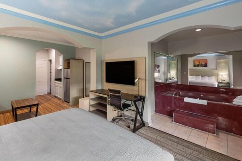 Baymont by Wyndham Texas City