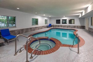 Una piscina techada
