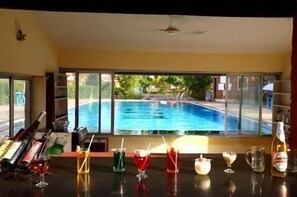 Bar (on property) - Colonia Jose Menino Resort (Varca)