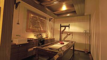 Body treatments, hydrotherapy, aromatherapy, hot stone massages