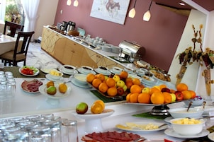 Dagelijks ontbijtbuffet inbegrepen