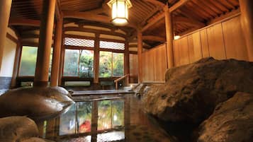 Baño termal público