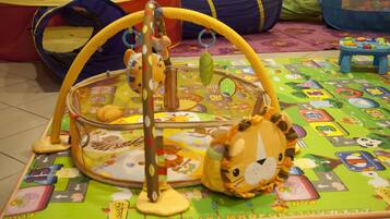 Children’s play area – indoor