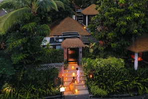 4 restaurants, breakfast, lunch, dinner served; international cuisine - Anantara Lawana Koh Samui Resort, Chaweng (Koh Samui)
