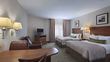 1 habitación, ropa de cama hipoalergénica y escritorio