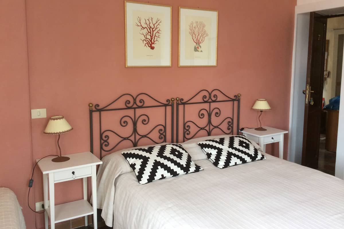 Superior Double Room, Sea View | Blackout drapes, soundproofing, iron/ironing board (on request)