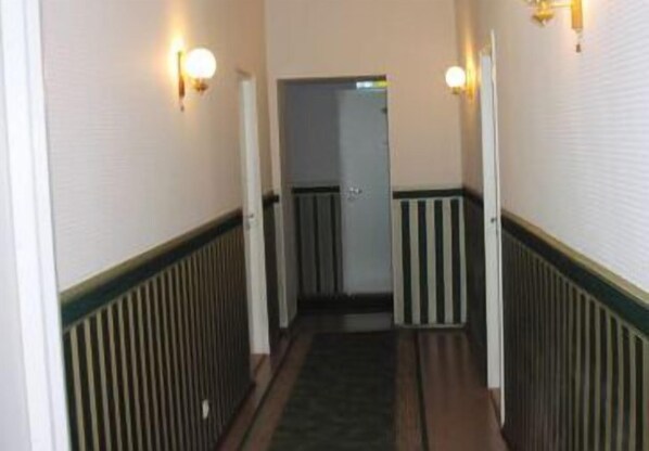 Hallway - Central Hotel (Narva)