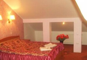 Room - Central Hotel (Narva)