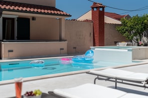 Apartment, 1 Bedroom, Terrace, Pool View