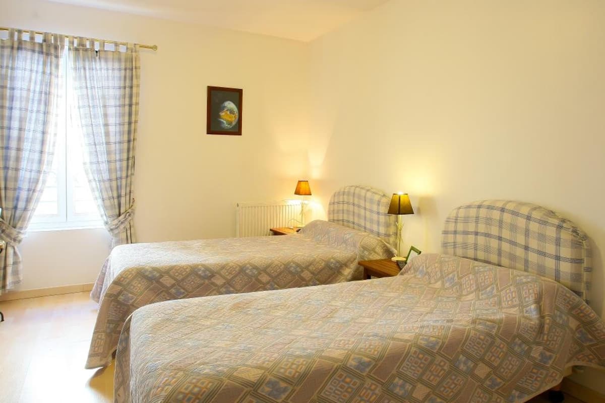 Standard Twin Room, Non Smoking | Premium bedding, in-room safe, desk, soundproofing