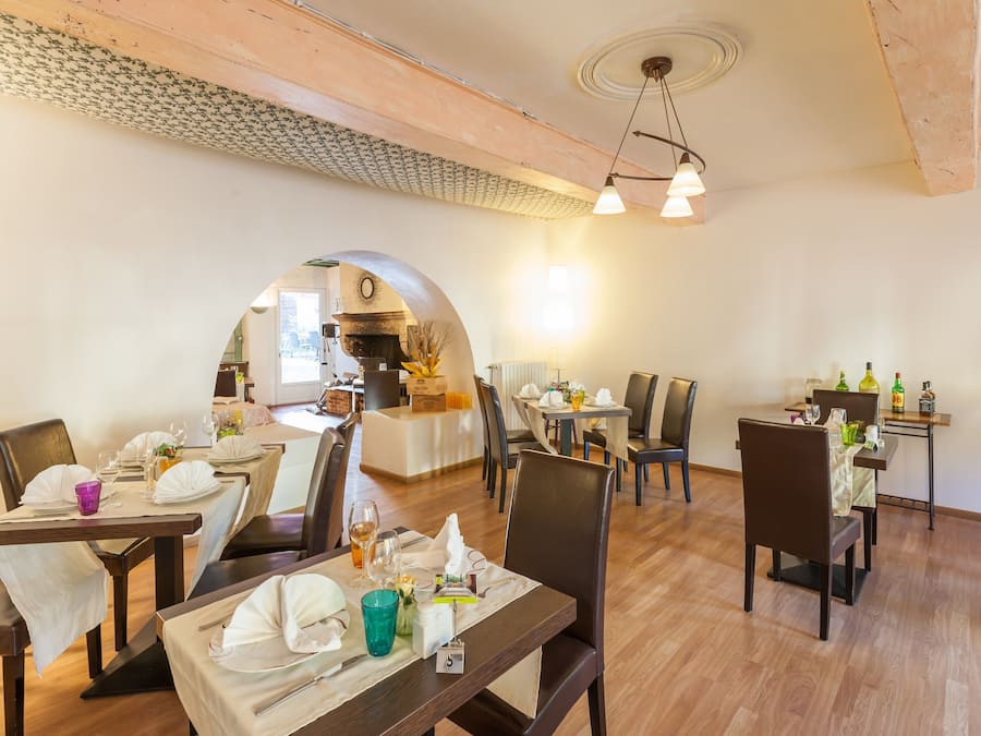 Mittagessen, Abendessen, französische Küche, Speisen im Freien