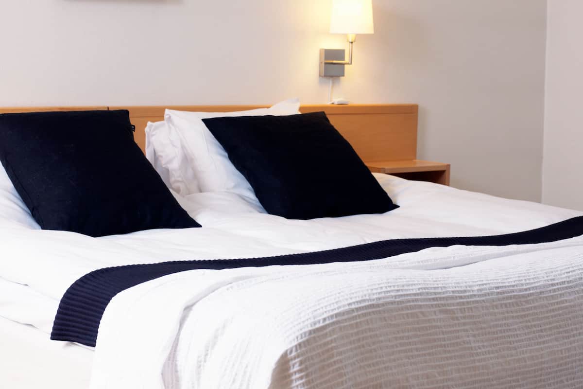 Economy Twin Room