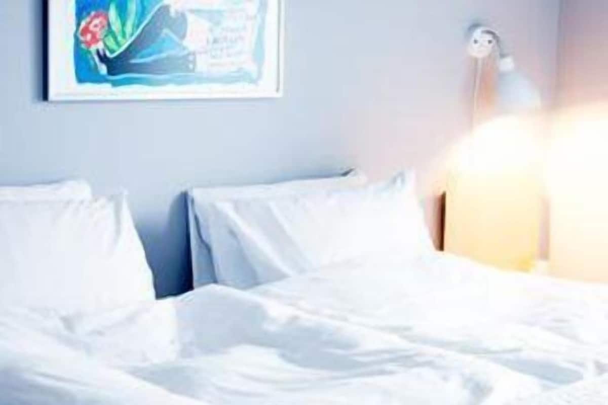 Pillow-top beds, iron/ironing board, cots/infant beds, rollaway beds