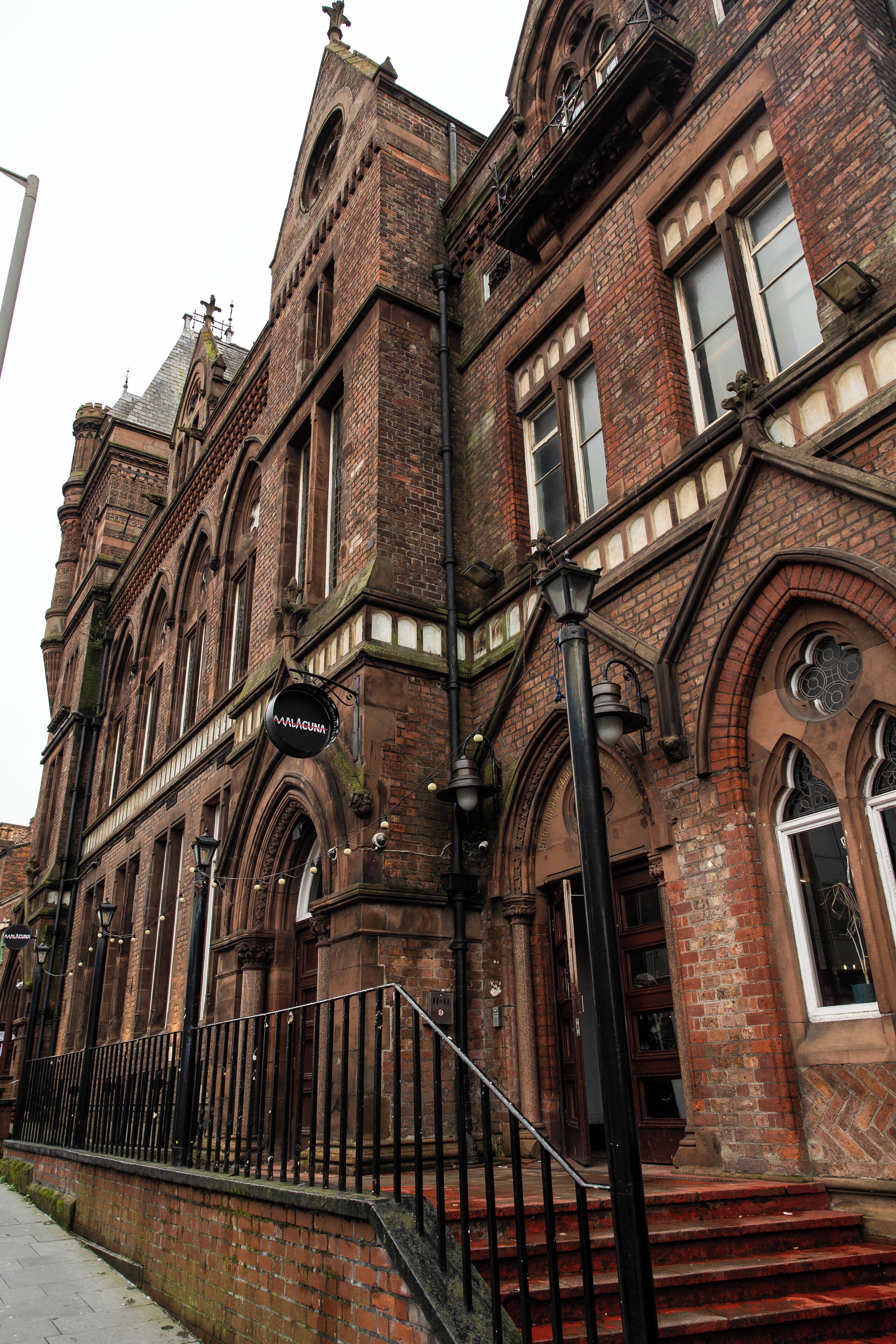 Foto - Malacuna Liverpool