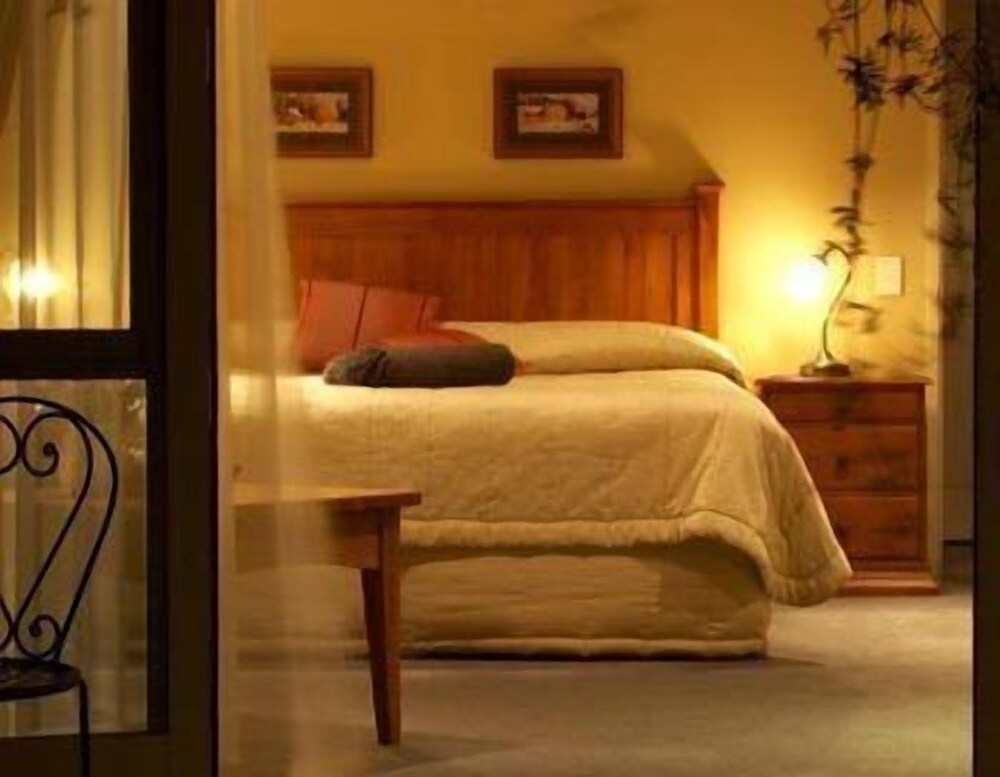 Misty Peaks Guesthouse 3