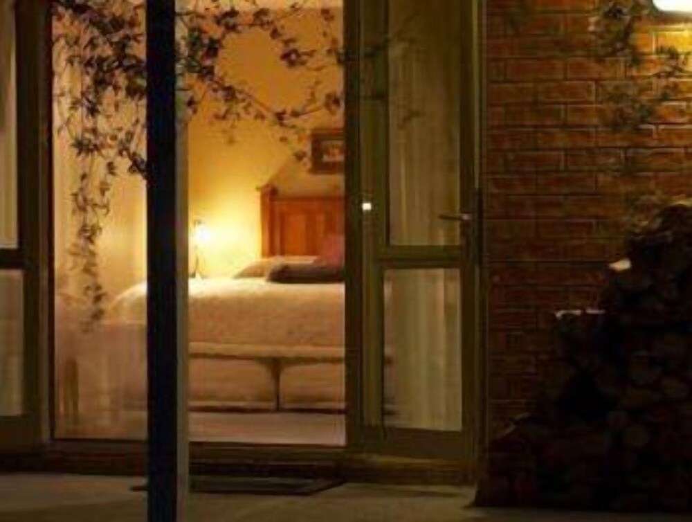 Misty Peaks Guesthouse 2