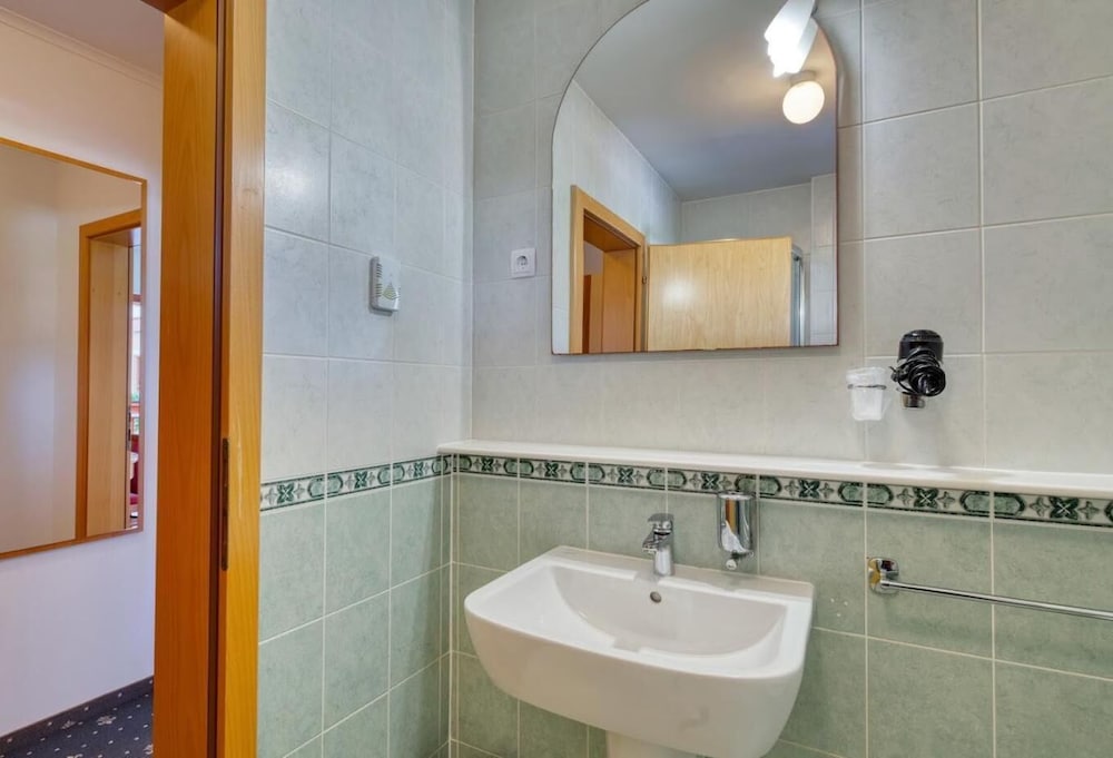 Garni Hotel Zvon by null