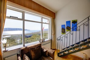 ห้องพักตกแต่งอย่างมีเอกลักษณ์, ตกแต่งพิเศษโดยเฉพาะ, โต๊ะทำงาน, Wi-Fi ฟรี