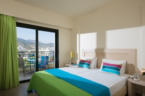 View from room - Kristalli Hotel Apartments (Hersonissos)