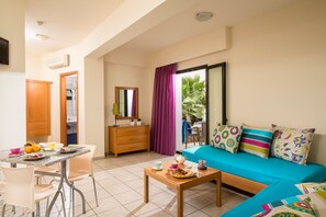 In-room safe, iron/ironing board, free WiFi, bed sheets - Kristalli Hotel Apartments (Hersonissos)