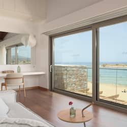 Pasiphae Beachfront Villa Front Sea View | 1 bedroom, hypo-allergenic bedding, in-room safe, desk