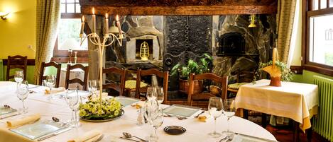 Se sirven desayunos, comidas, cenas y cocina francesa