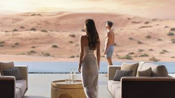 Signature Villa, 2 Bedrooms, Private Pool | Kolam renang | Kolam renang tertutup, kolam renang terbuka, kabana percuma