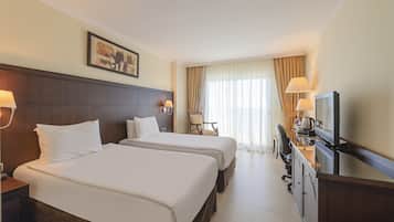 Hypoallergeen beddengoed, een minibar, een kluis op de kamer