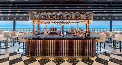 Crowne Plaza Hotel Antalya by IHG