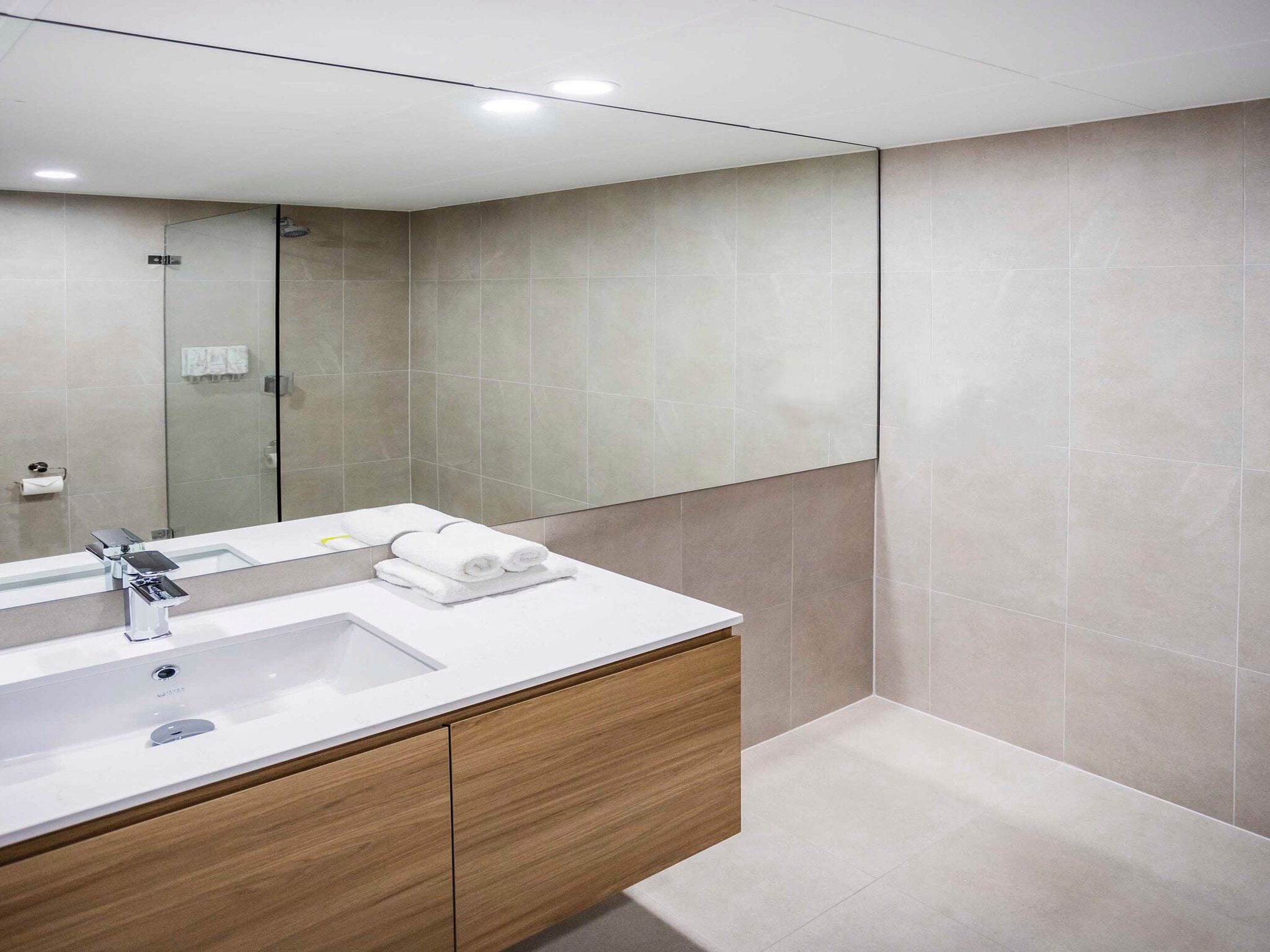 eco-friendly toiletries, hair dryer, towels