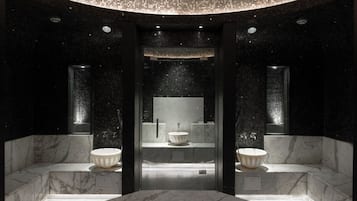 Couples treatment room(s), sauna, steam room, Turkish bath/hammam