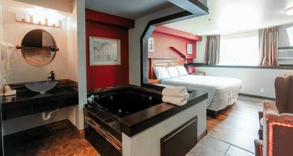 Bay City Inn