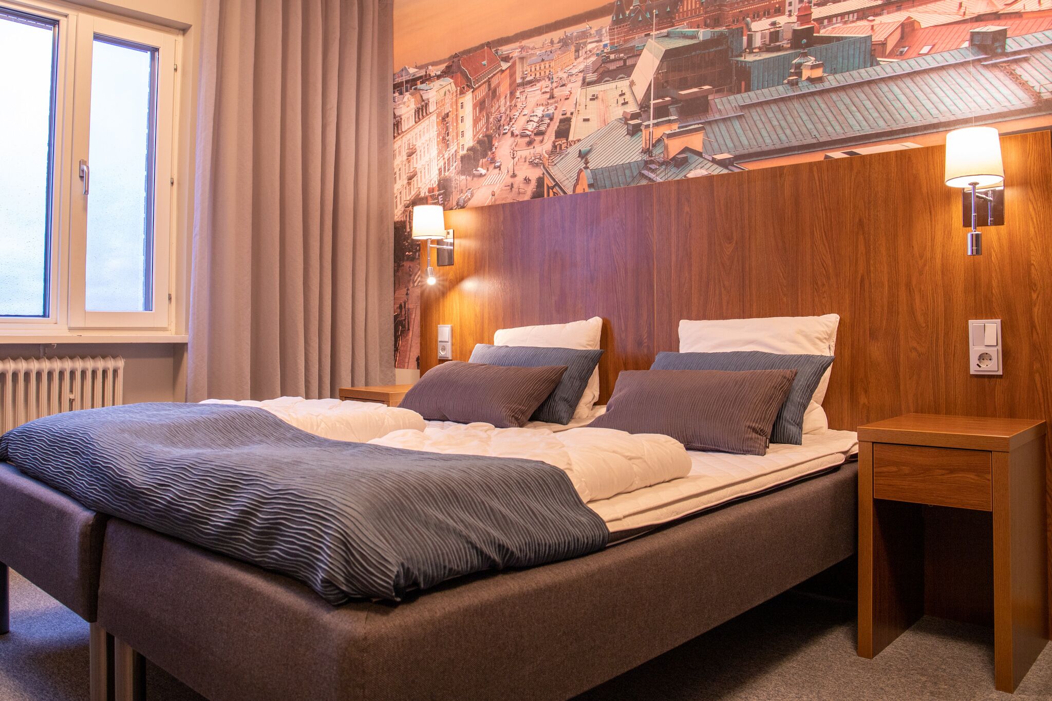 quadruple room, shared bathroom | 1 bedroom, pillow-top beds, individually decorated