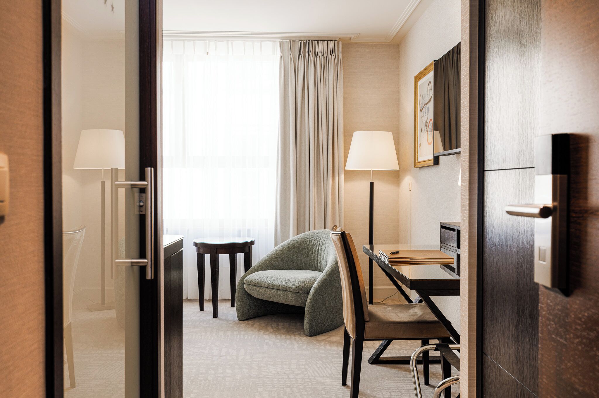 superior room | 1 bedroom, premium bedding, pillow-top beds, minibar