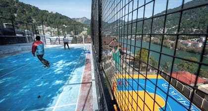 Hotel Himalaya